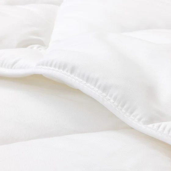 Couette légère synthétique - 200 g/m² - Image 3